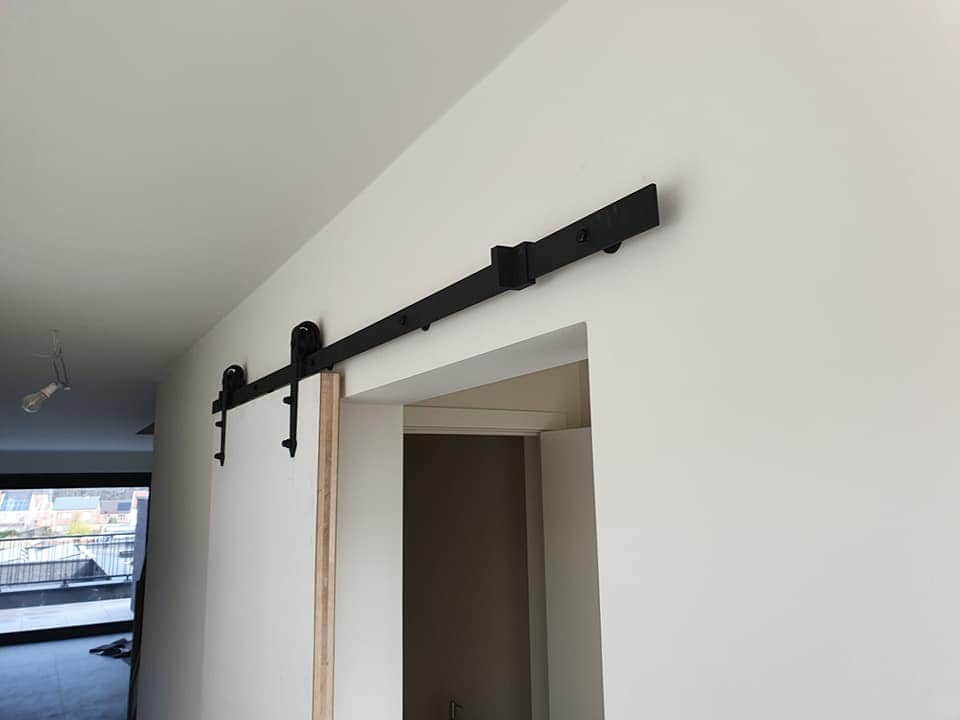 Binnendeuren en trappen appartementen Heusden - Vrago Interieur