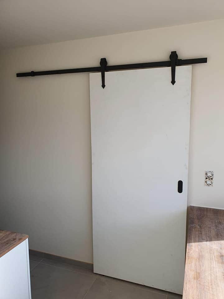 Binnendeuren en trappen appartementen Heusden - Vrago Interieur