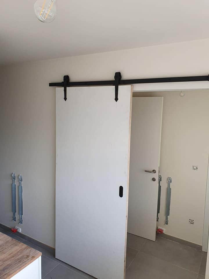 Binnendeuren en trappen appartementen Heusden - Vrago Interieur