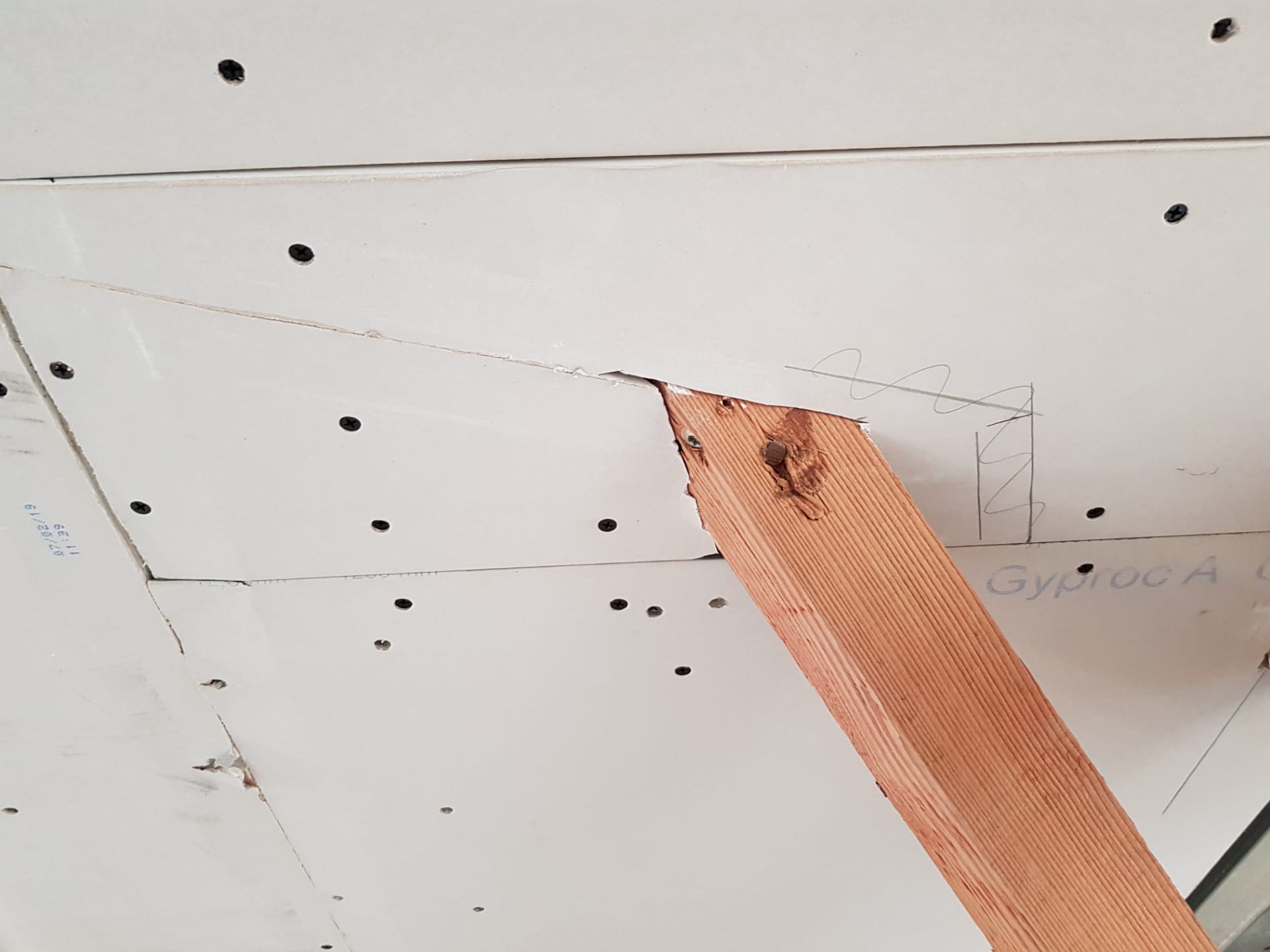 Gyprocwerken en binnendeuren oude hoeve Peer - Vrago Interieur