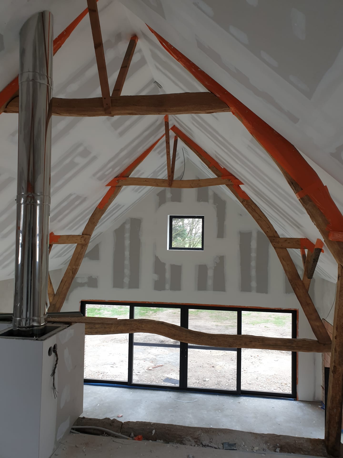 Gyprocwerken en binnendeuren oude hoeve Peer - Vrago Interieur