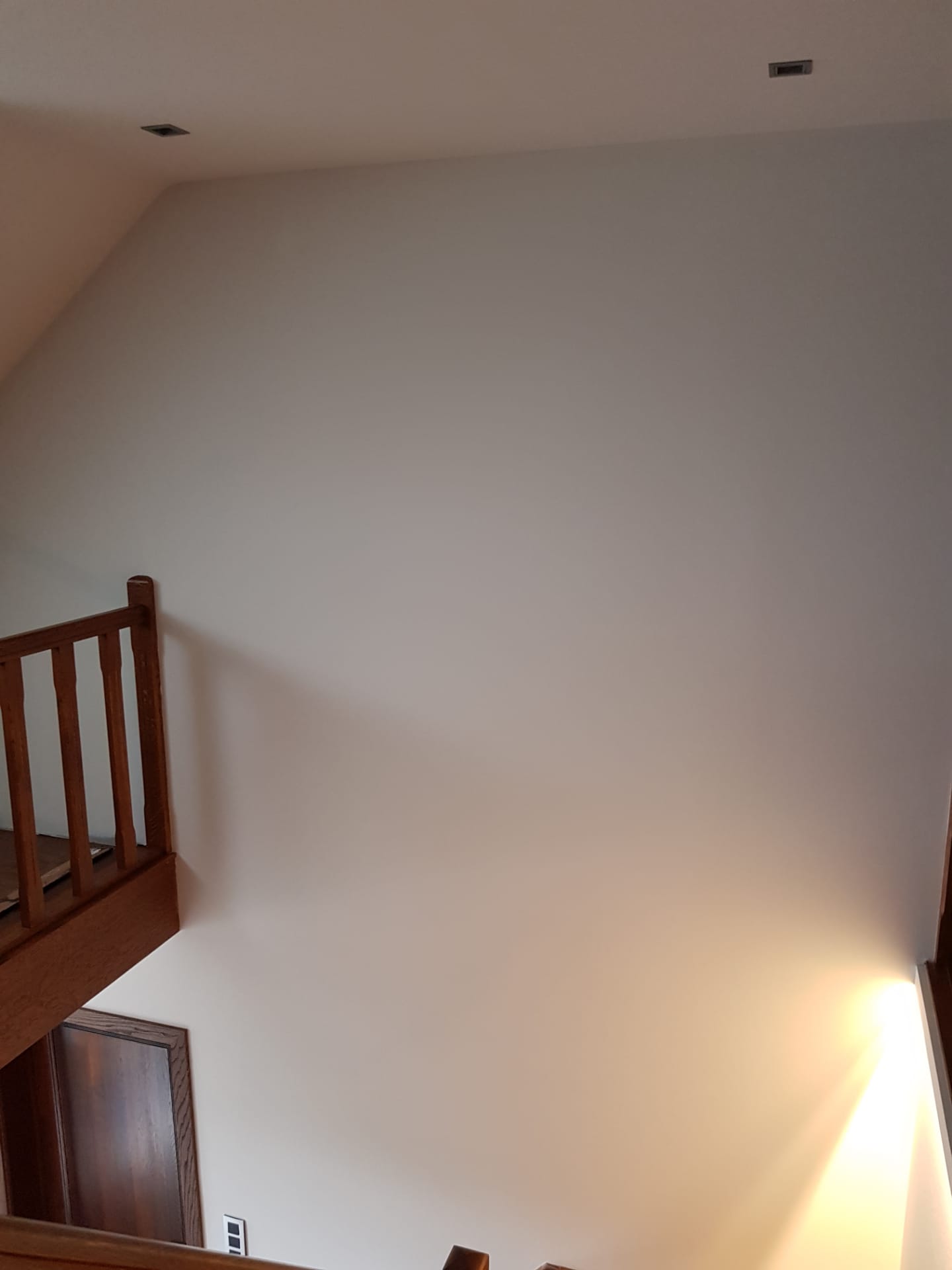 Gyprocwerken en kasten onder dak Zonhoven - Vrago Interieur