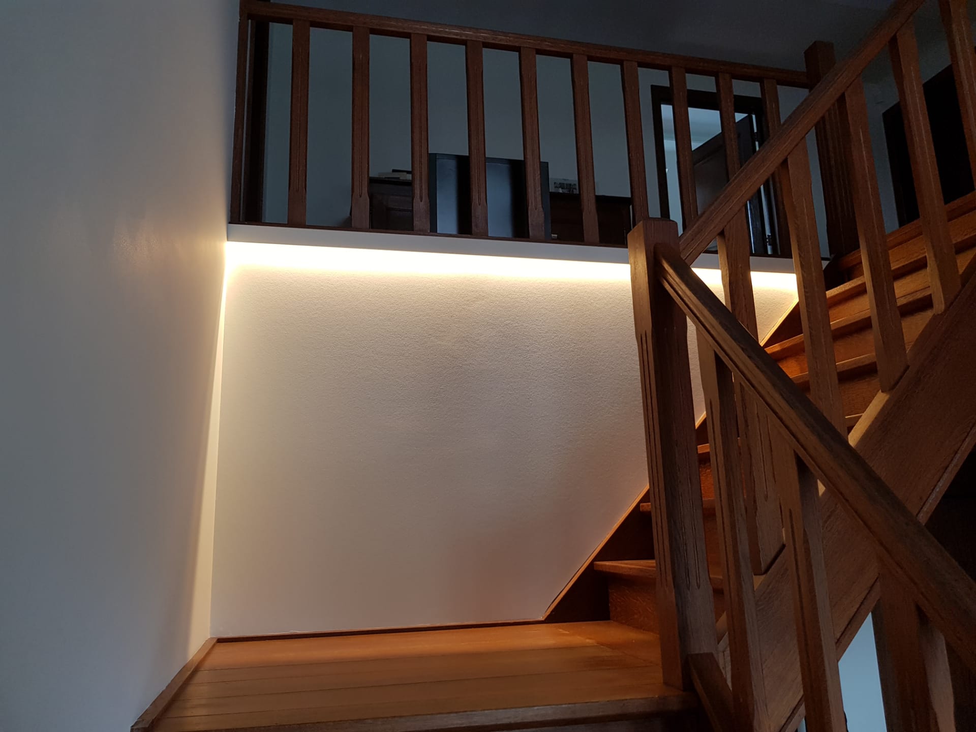 Gyprocwerken en kasten onder dak Zonhoven - Vrago Interieur