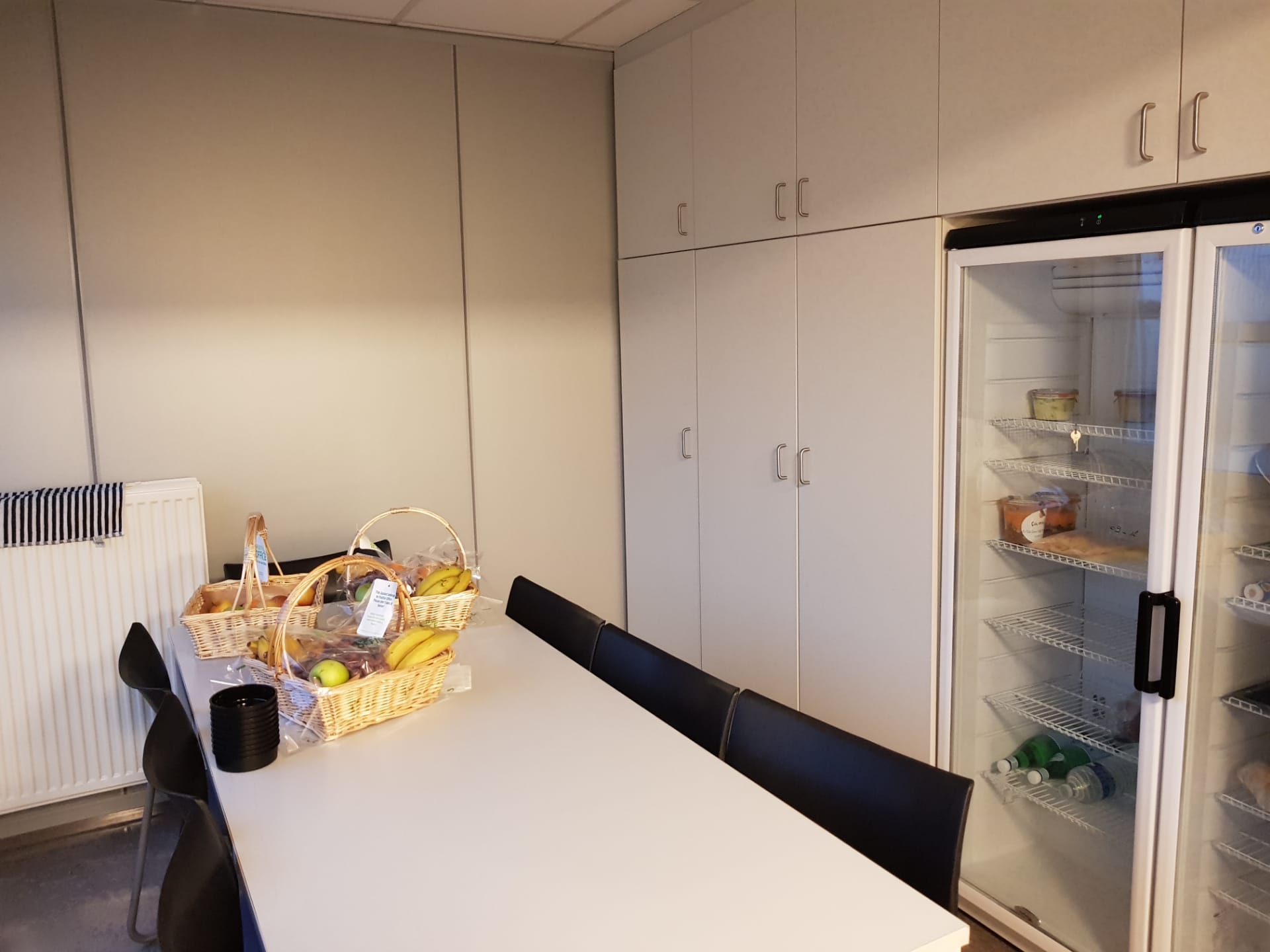 Keuken en refter Loxam Vilvoorde - Vrago Interieur