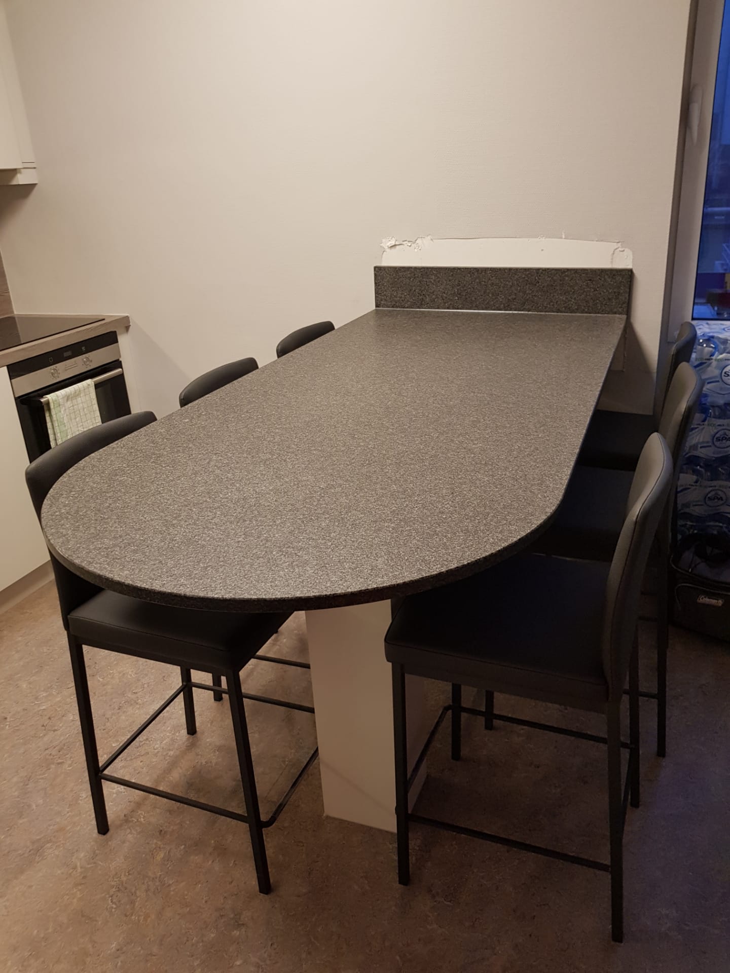 Keuken en refter Loxam Vilvoorde - Vrago Interieur