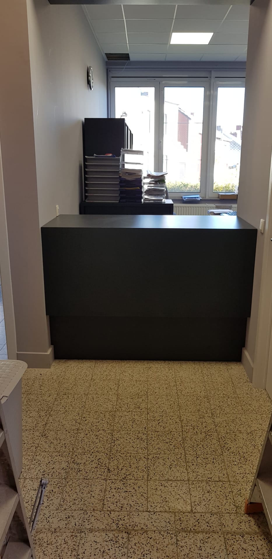 Kleine balie school Landen - Vrago Interieur